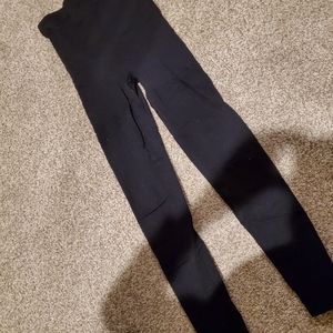 Black leggings with tummy panel